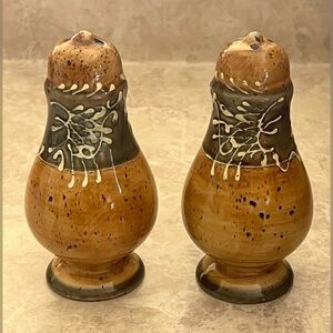 St. Remy by Ambiance Salt & Pepper Set